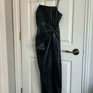 Chic Black Midi Dress with Knot Detail